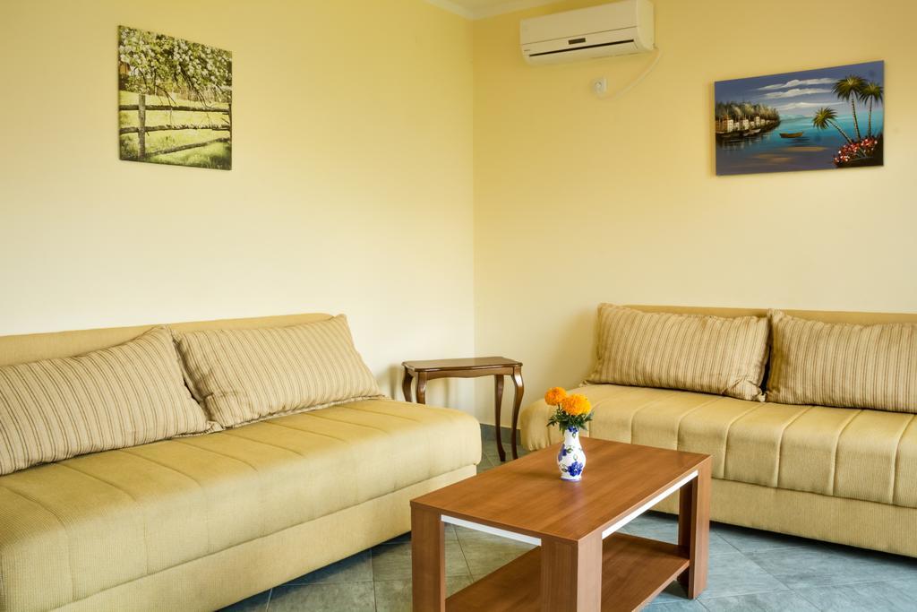 Apartmani Stanovcic Donji Morinj Exterior photo