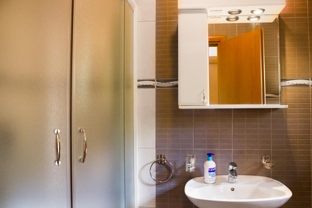 Apartmani Stanovcic Donji Morinj Exterior photo